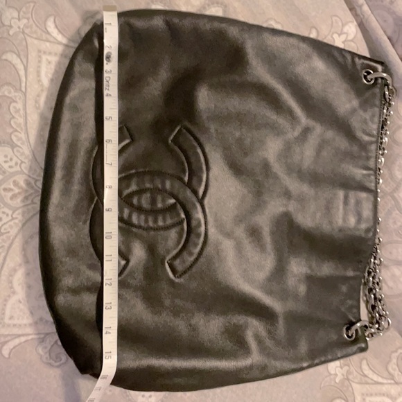 🎉🎉❤️FLASH SALE🎉🎉❤️NWT❤️AUTHENTIC❤️💎CHANEL💎❤️Large Soft Lambskin Leather - Picture 8 of 9